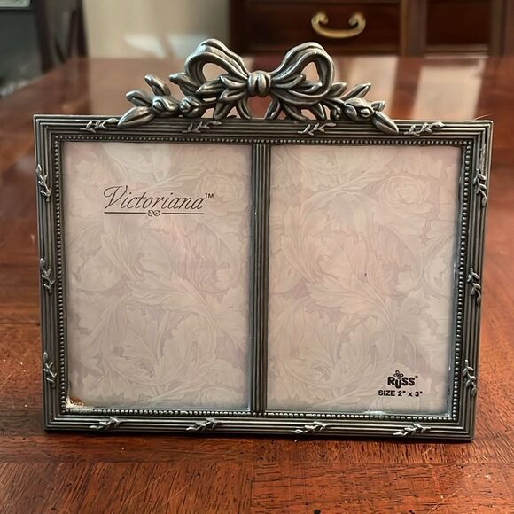 Victorian Bow Pewter Shade Double Photo Frame 2x 3 - Picture 5 of 9